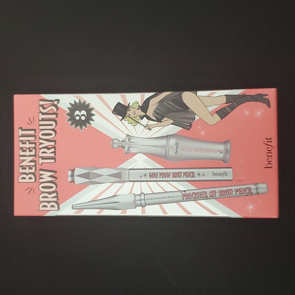 New Benefit Brow Set